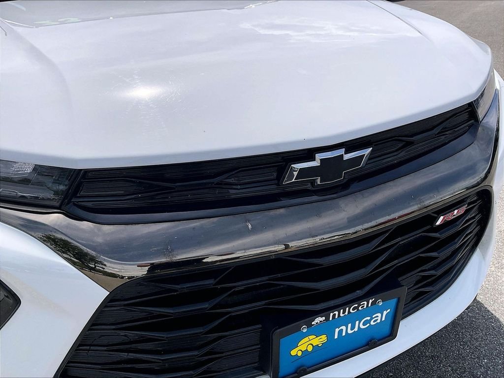 Used 2023 Summit White Chevrolet RS image 29