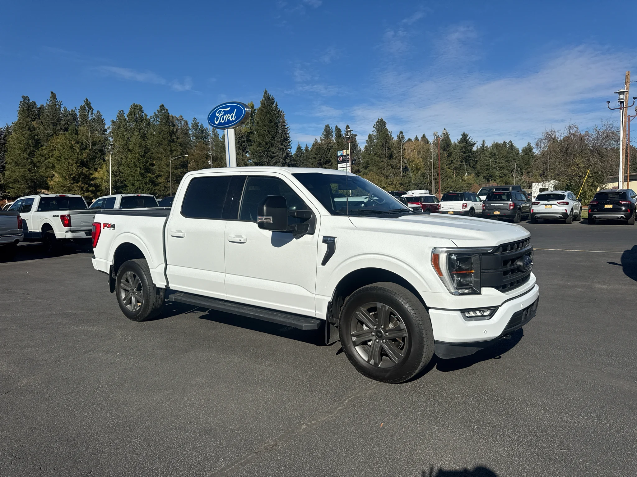 Certified Used 2023 Oxford White Ford LARIAT image 18