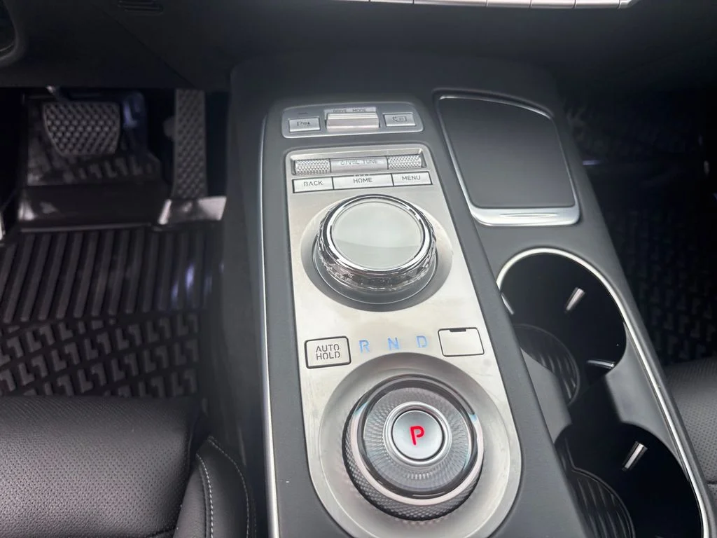 Used 2023 Red Genesis 2.5T image 22