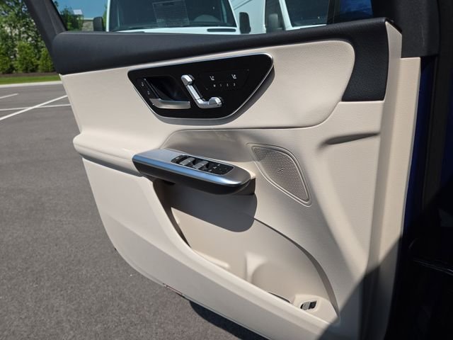 New 2026 Starling Blue Metallic Mercedes-Benz GLC300 image 19