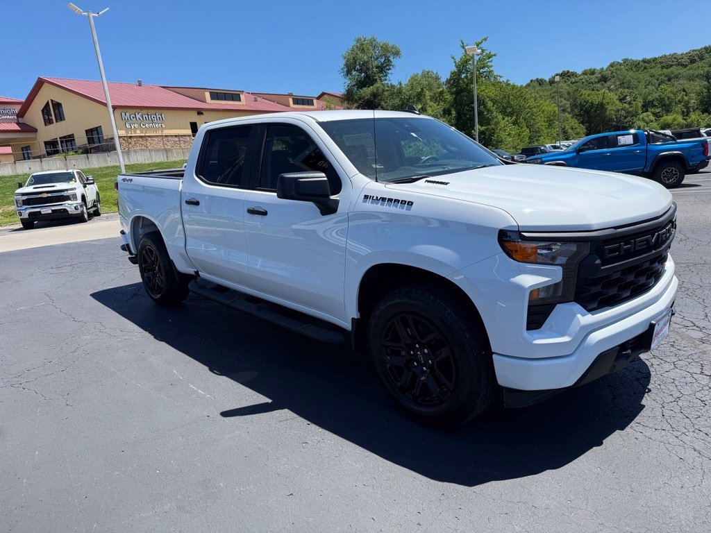 New 2026 Summit White Chevrolet Custom image 12