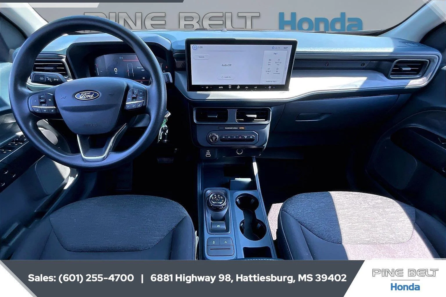 Used 2025 Space White Ford XL image 13