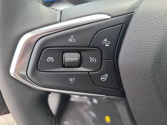 New 2026 Mosaic Black Metallic Chevrolet LT image 24