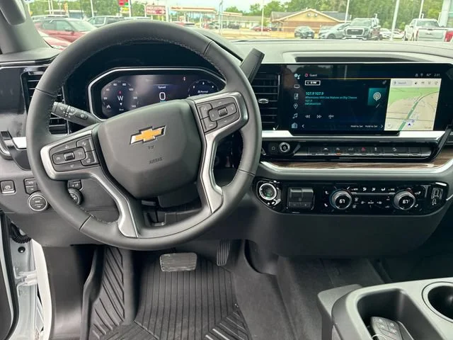 2026 Chevrolet Silverado 1500 LT - Photo 16