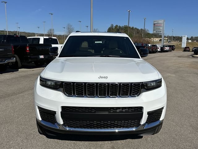 New 2025 White Jeep Limited image 2