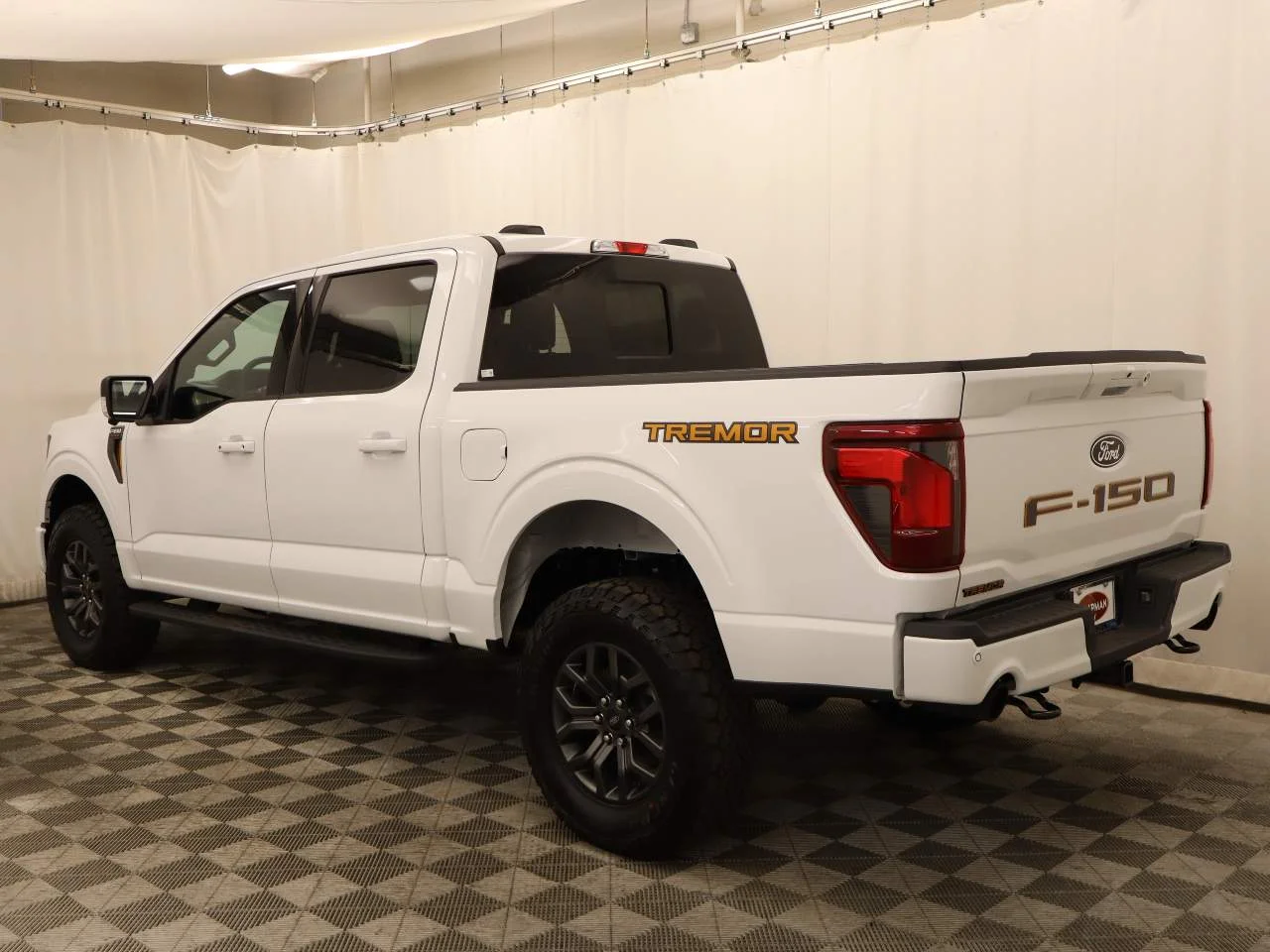 New 2026 Oxford White Ford Tremor® image 3