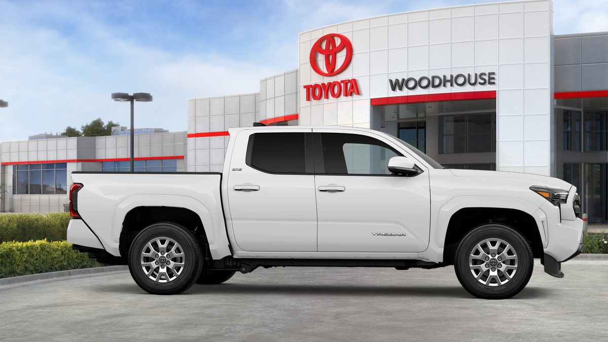 New 2026 Ice Cap Toyota SR5 image 38