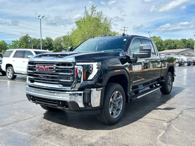 New 2026 Onyx Black GMC SLT image 5