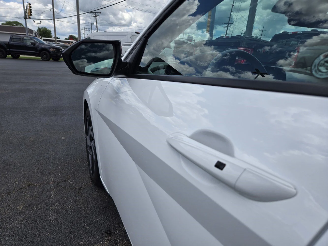 Used 2025 Serenity White Hyundai SEL Sport image 37