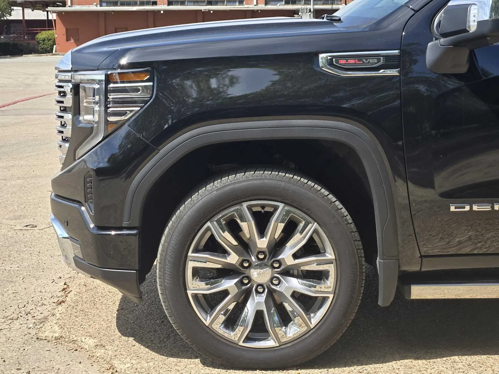 2026 GMC Sierra 1500 Denali - Photo 6