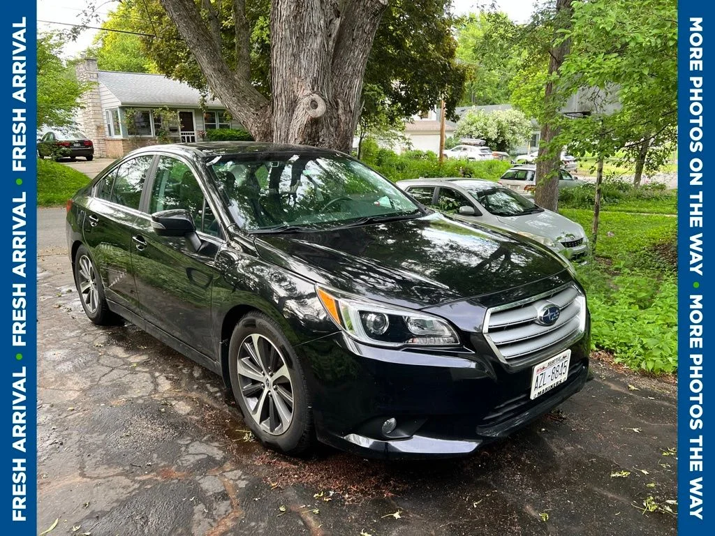 Used 2016 Black Subaru 2.5i image 4