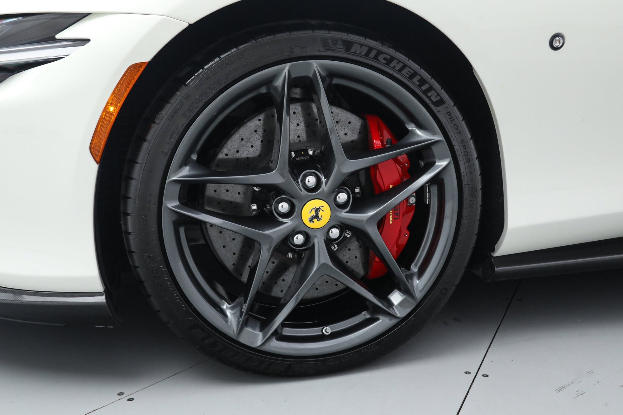 Certified Used 2025 Bianco Italia Ferrari  image 16