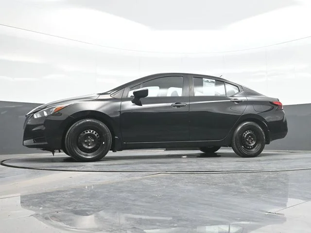 Used 2021 Black Nissan 1.6 S image 21