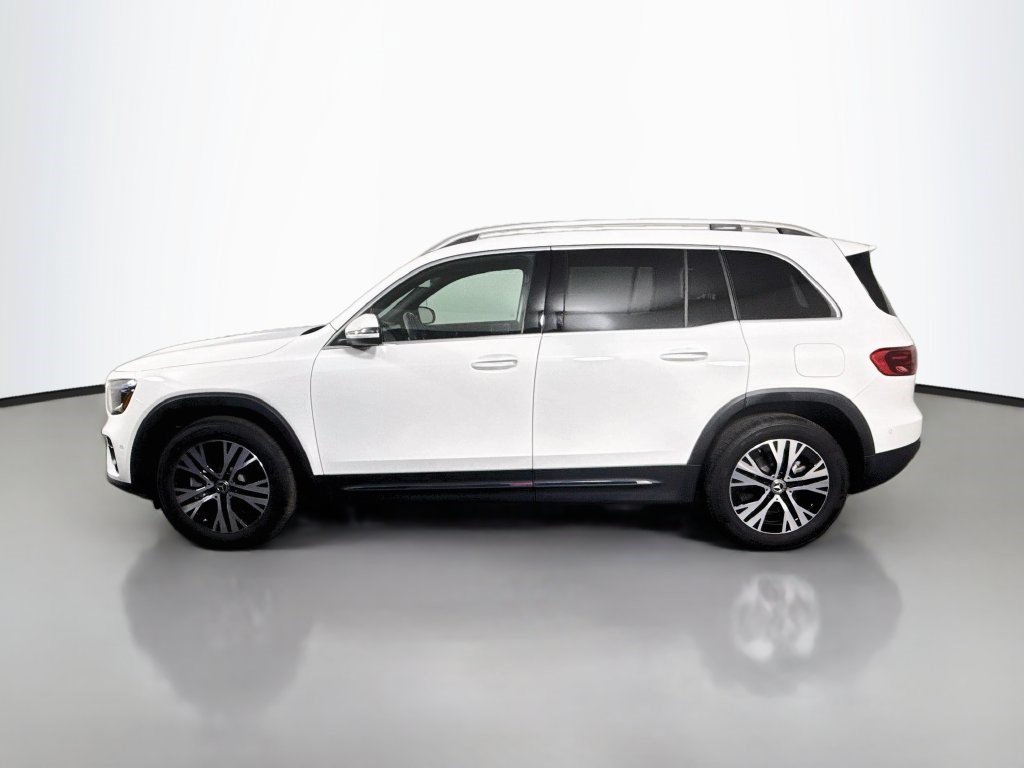 Used 2024 Polar White Mercedes-Benz GLB 250 image 4