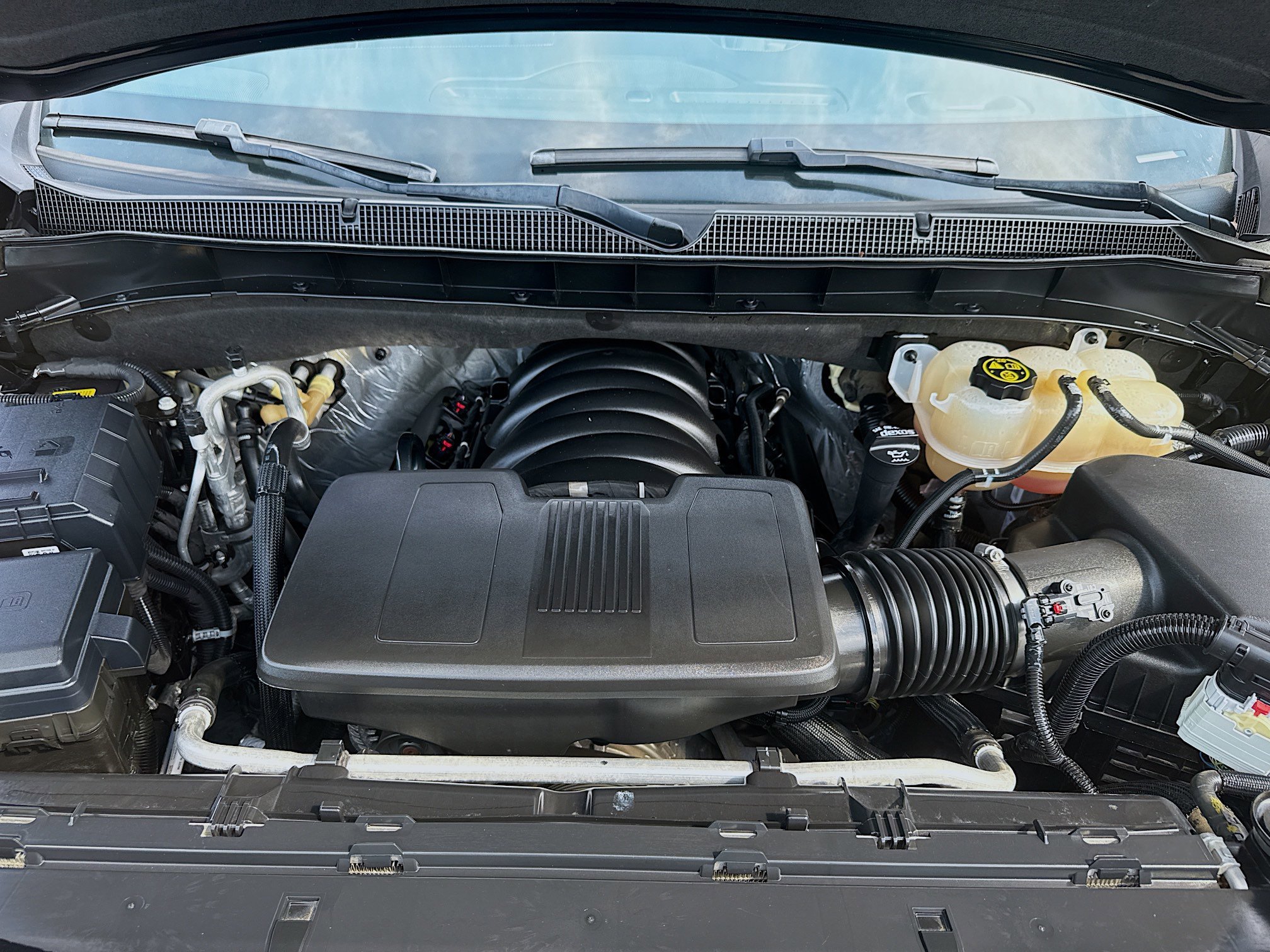Used 2023 Black Chevrolet Premier image 34
