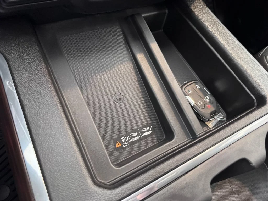 Certified Used 2020 ONYX BLACK GMC SLT image 26