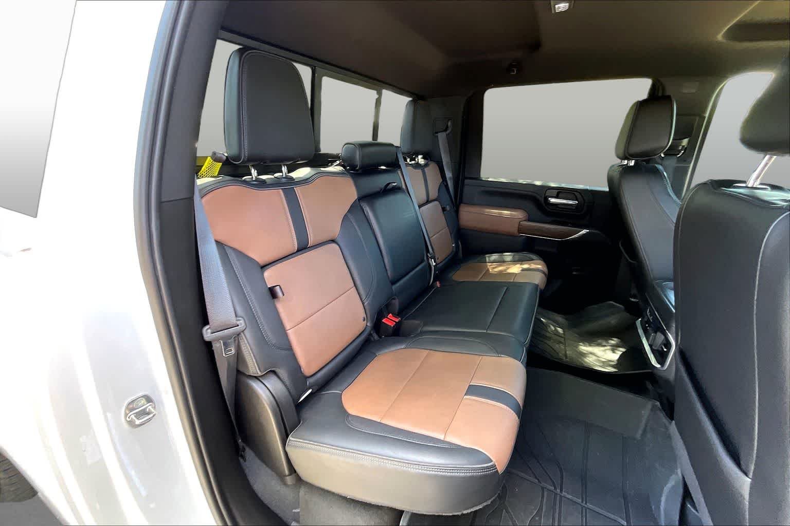 2023 Chevrolet Silverado 2500HD High Country - Photo 51