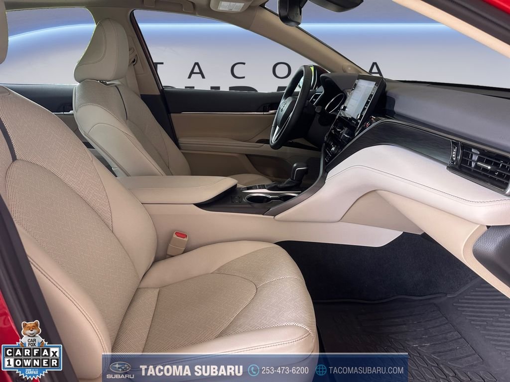 2024 Toyota Camry XLE - Photo 17