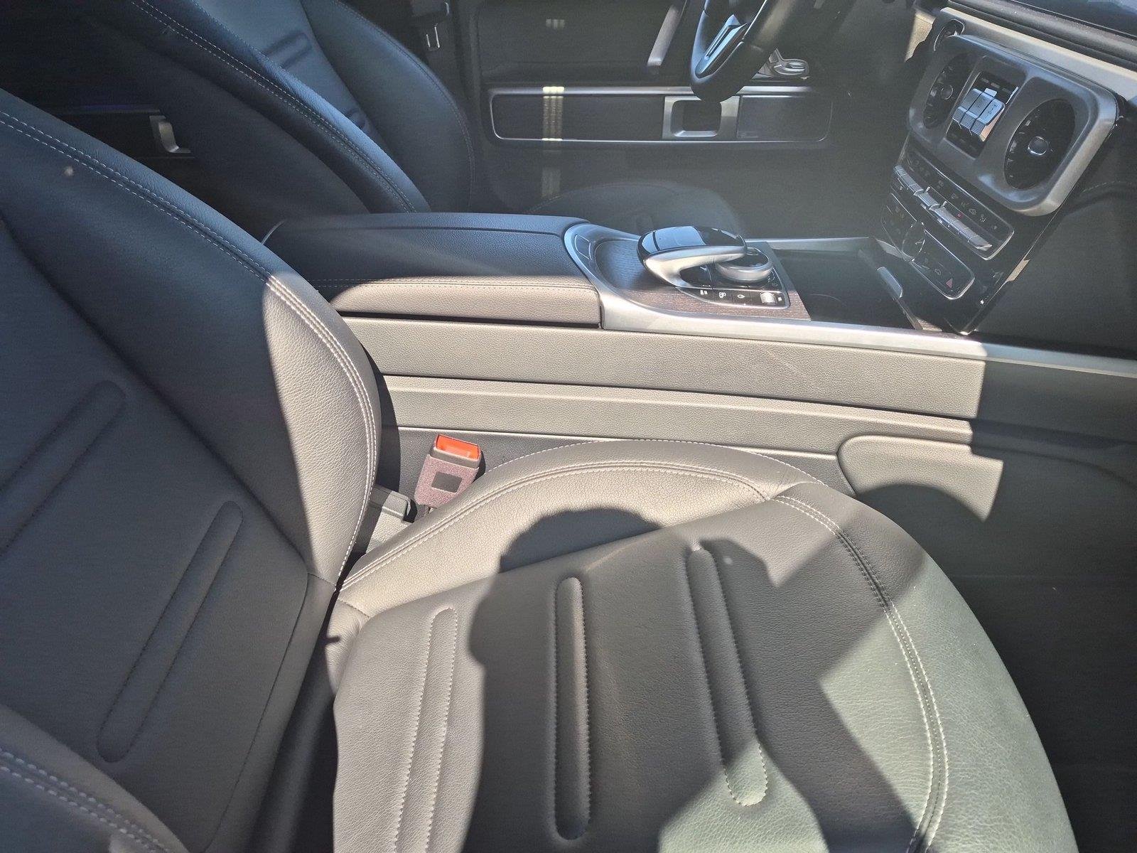 Used 2021 Polar White Mercedes-Benz G 550 image 33