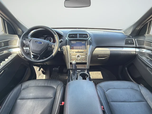 Used 2018 Silver Ford Sport image 9