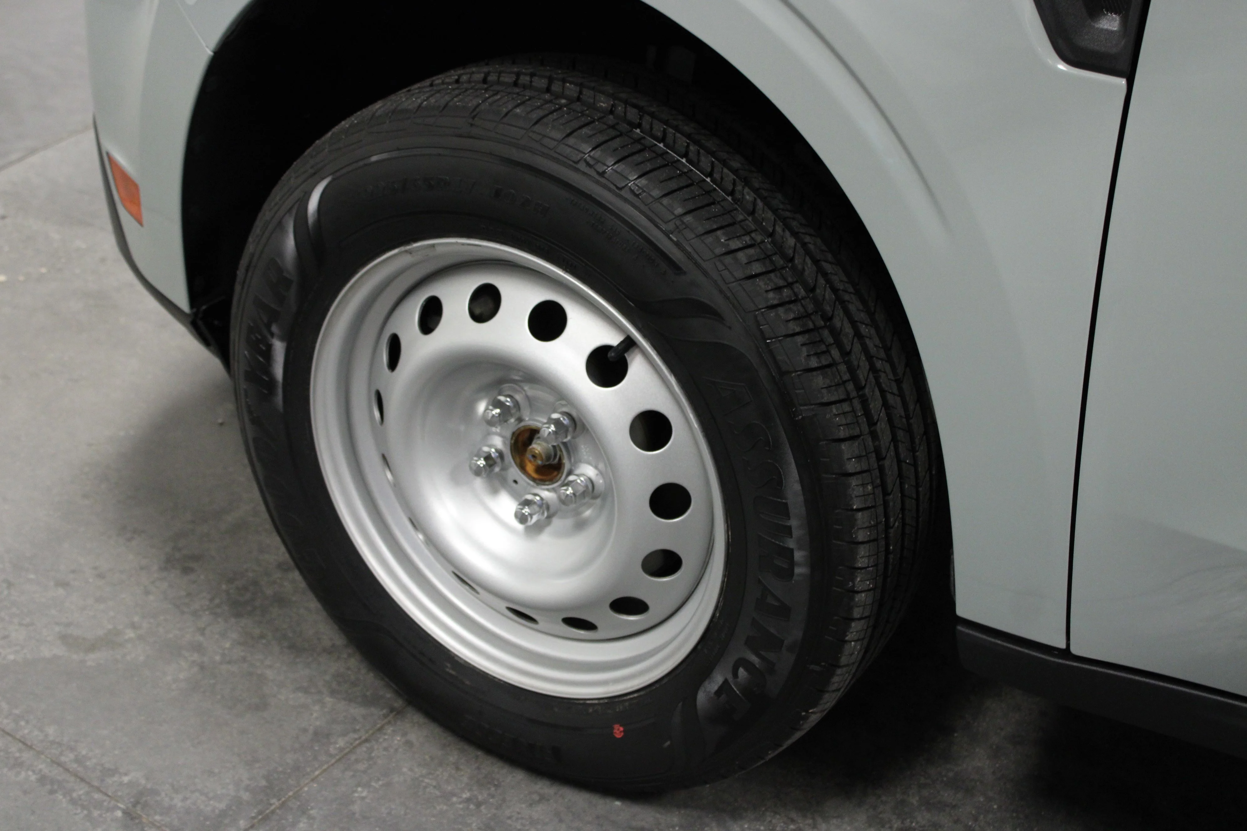 Used 2024 Cactus Ford XLT image 10
