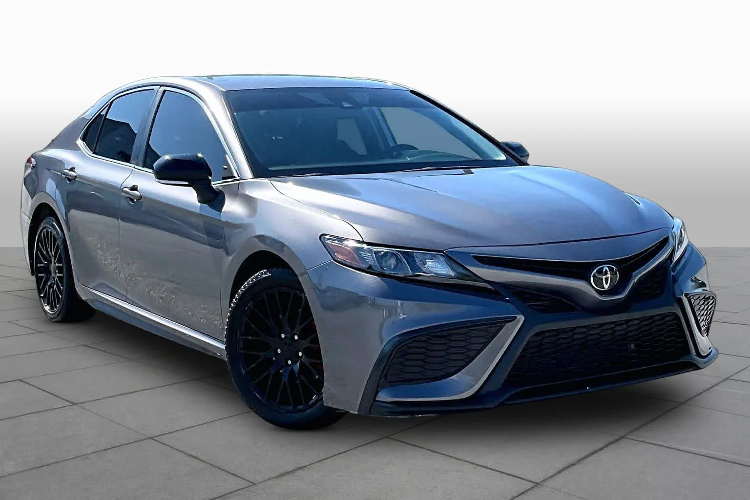 Used 2023 PREDAWN GRAY MICA Toyota SE Nightshade image 3