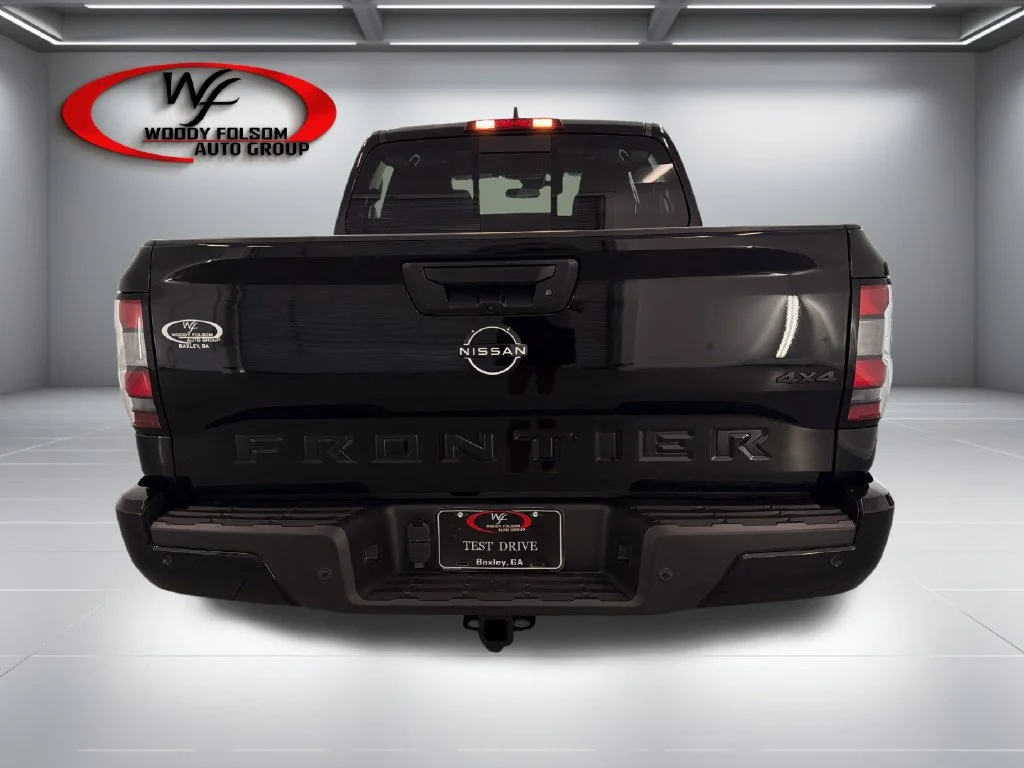 New 2027 Super Black Nissan Crew Cab SV image 6
