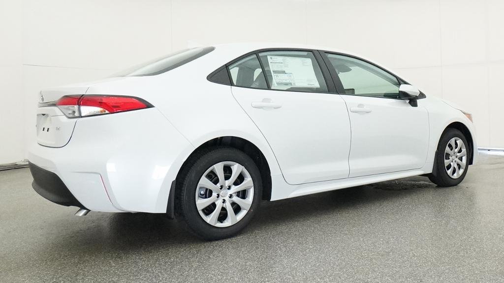 New 2026 Wind Chill Pearl Toyota LE image 17