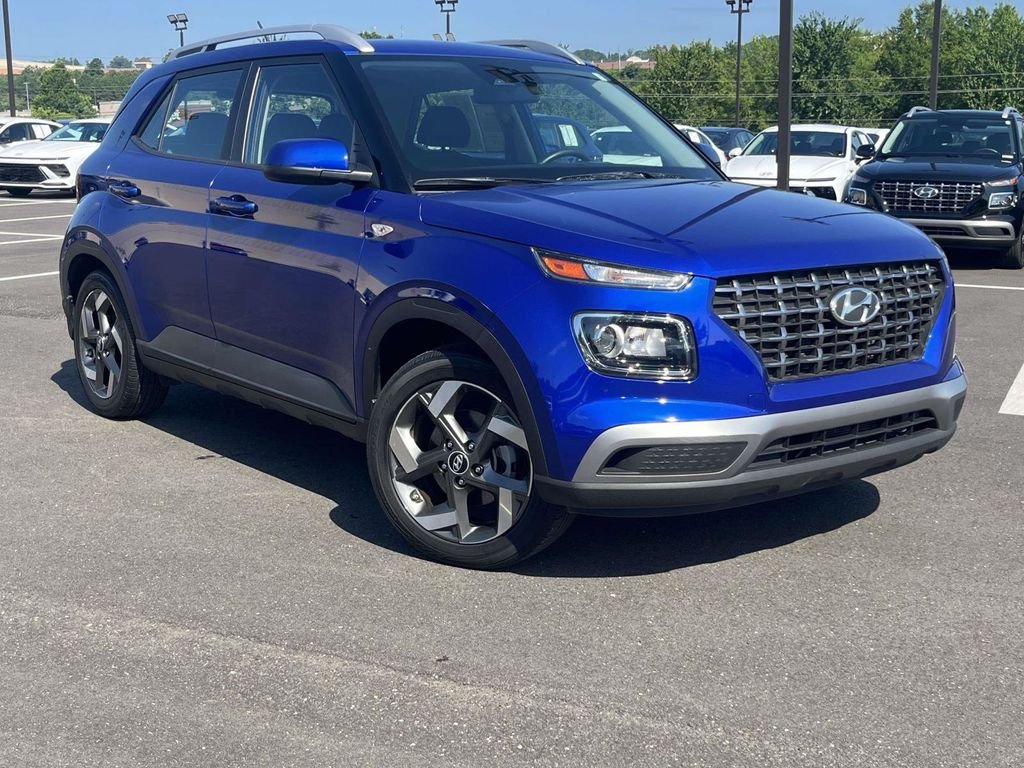 Used 2024 Blue Hyundai SEL image 1