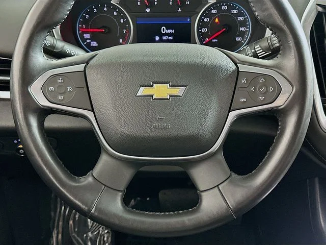 Pre-Owned 2020 Chevrolet Traverse LT
