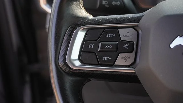 Used 2024 Silver Ford EcoBoost Premium image 27