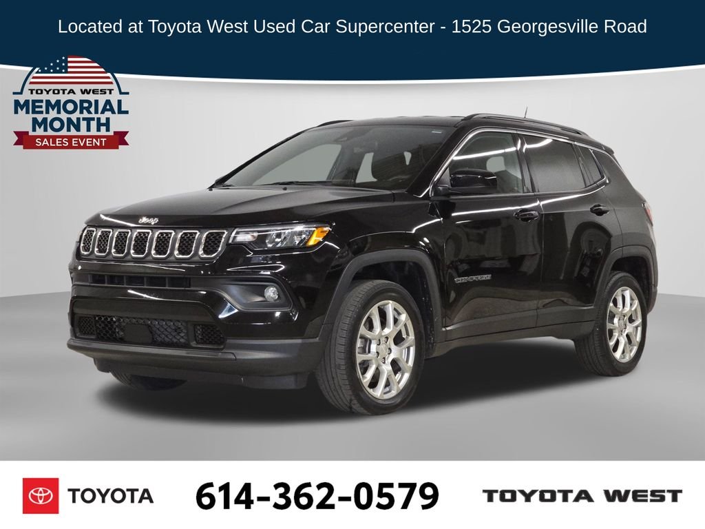 2023 Jeep Compass Latitude Lux 4X4's photo