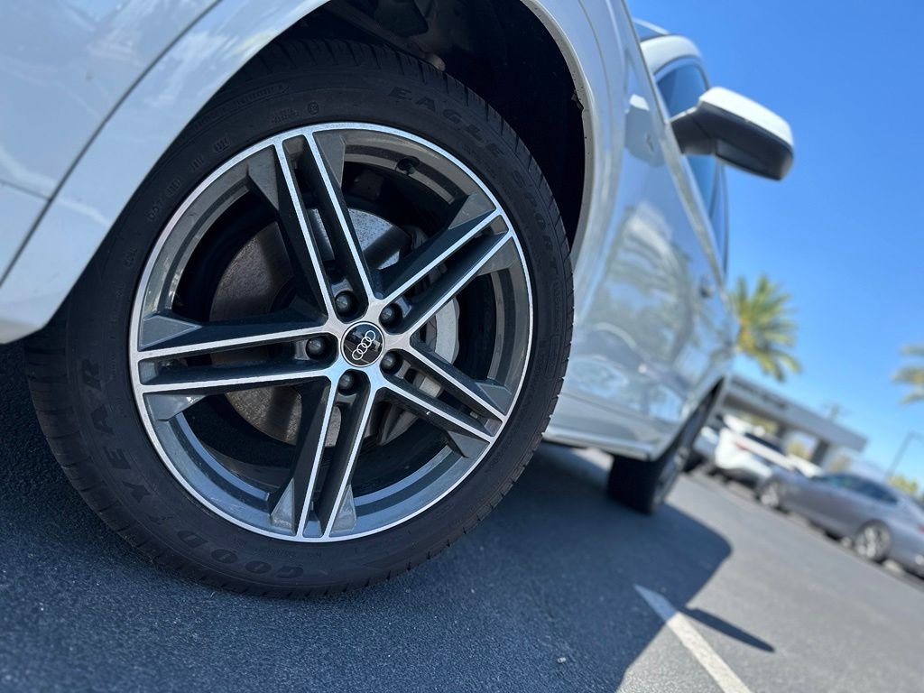 Used 2021 White Audi 55 Premium Plus image 3