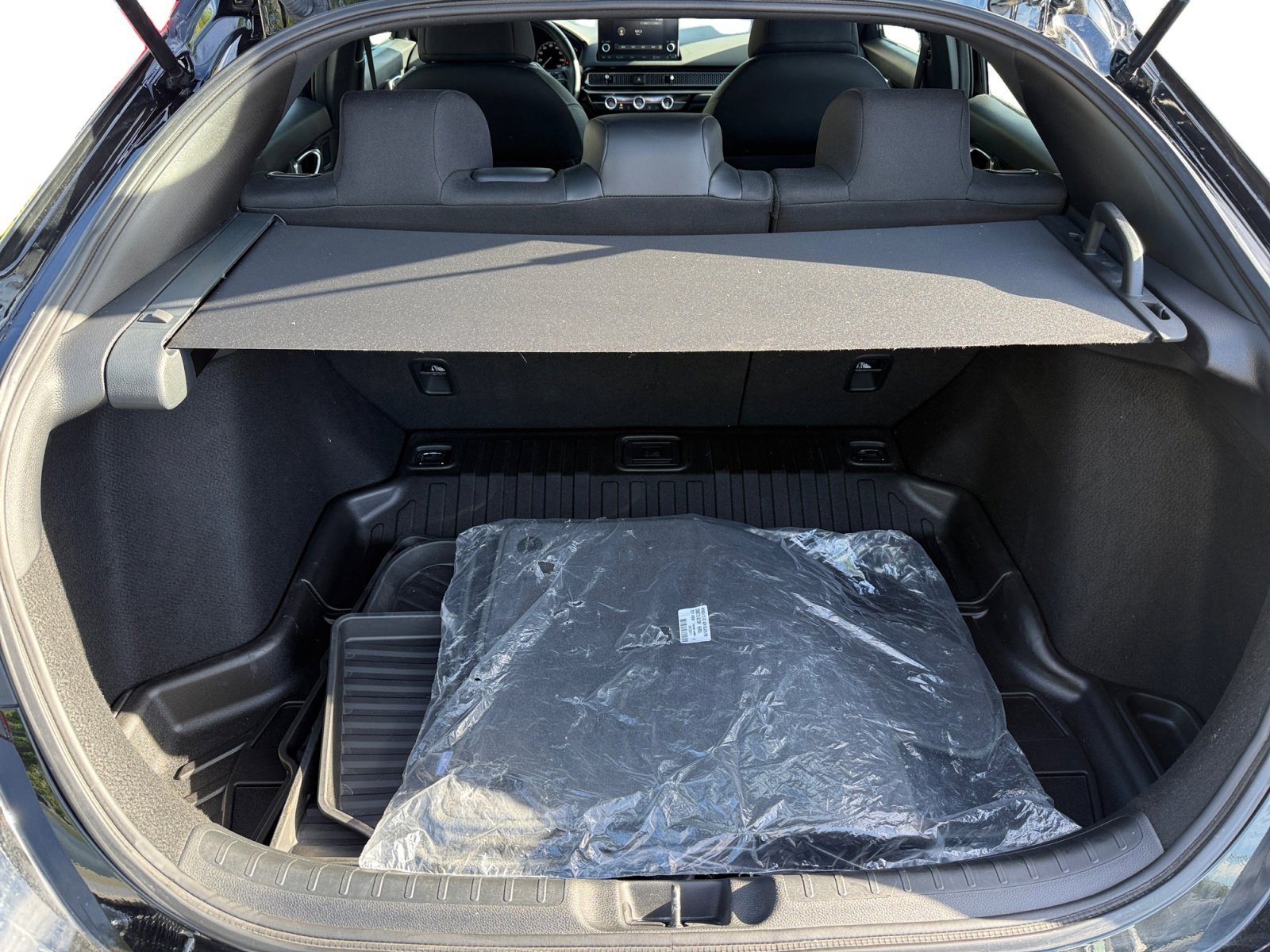 Used 2023 Black Honda  image 17