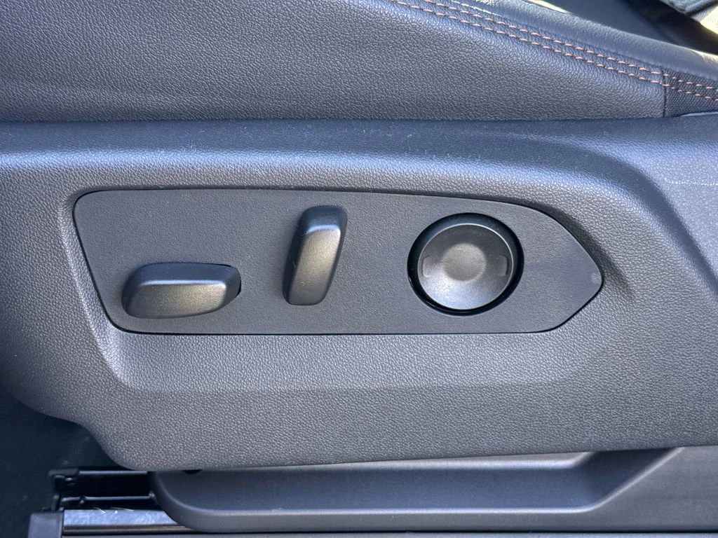 2026 GMC Sierra 2500HD AT4 - Photo 18