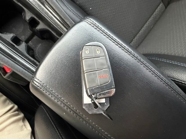 Used 2024 Black Jeep Latitude image 13