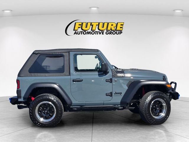 Used 2024 Gray Jeep Sport image 3