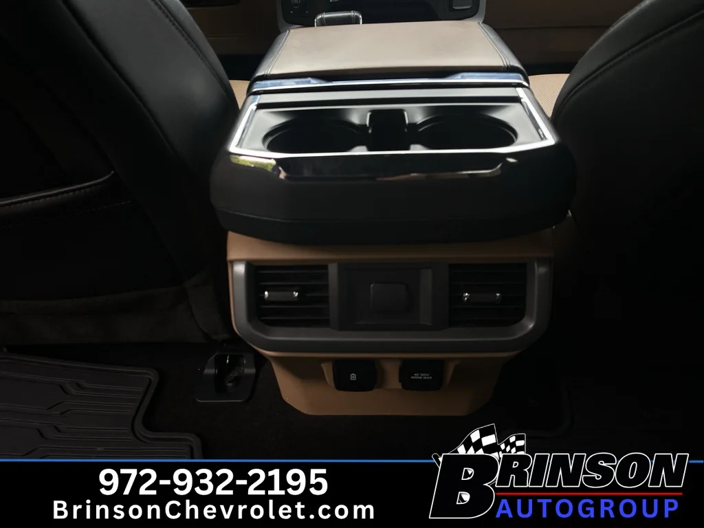 Used 2022 Agate Black Metallic Ford LARIAT image 14