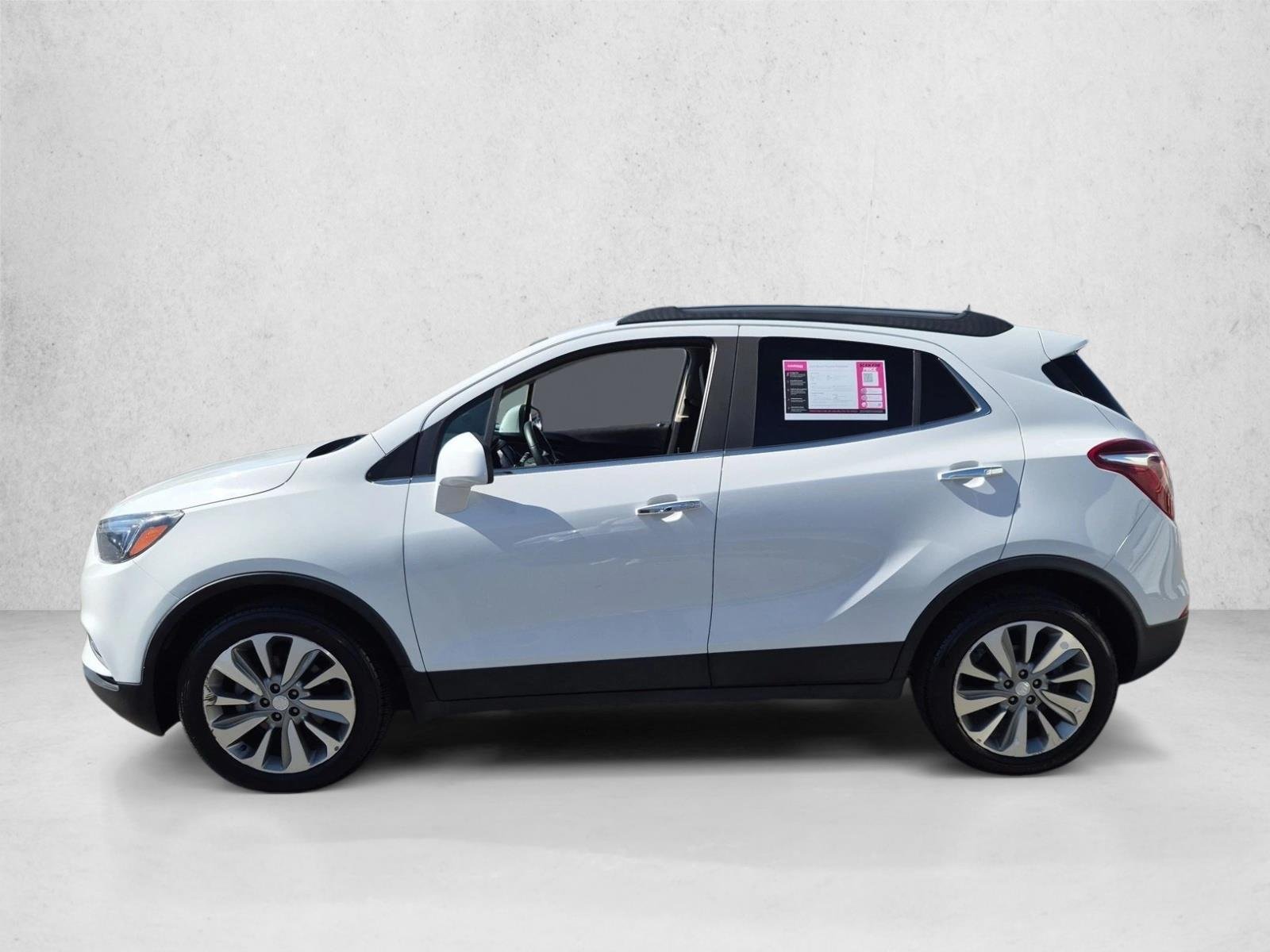 Used 2020 Summit White Buick Preferred image 9