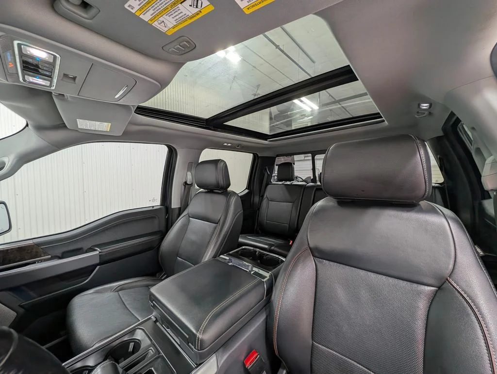 Certified Used 2022 Smoked Quartz Metallic Tinted Clearcoat Ford Lariat image 18