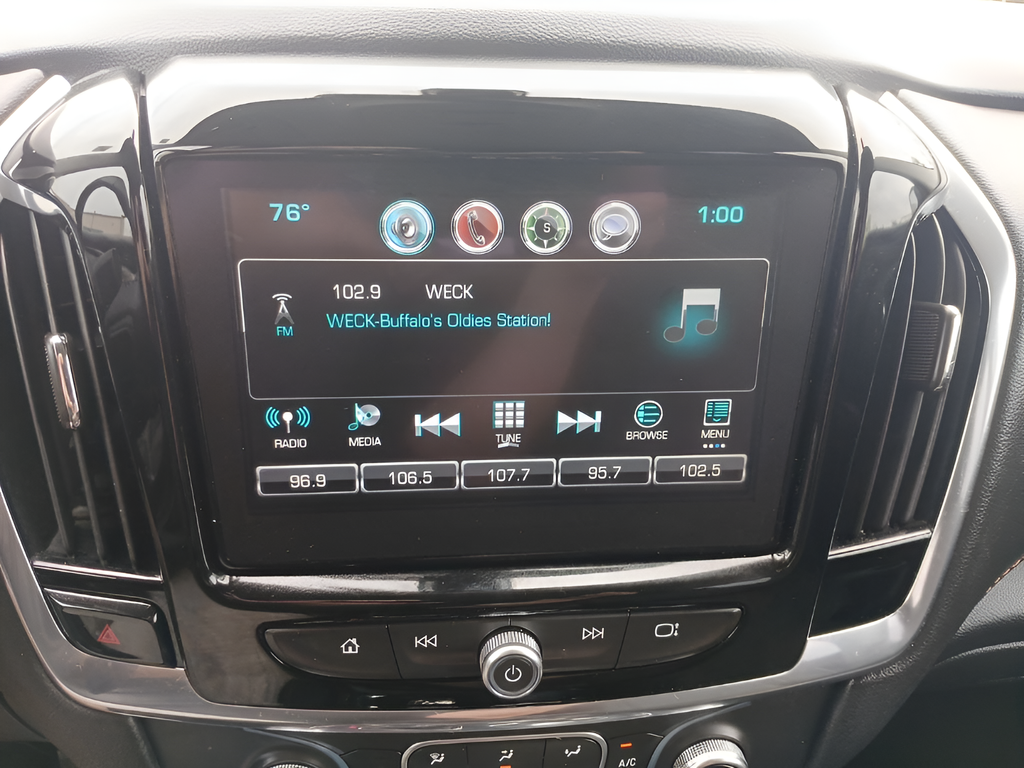 Used 2019 Gray Chevrolet LT image 20