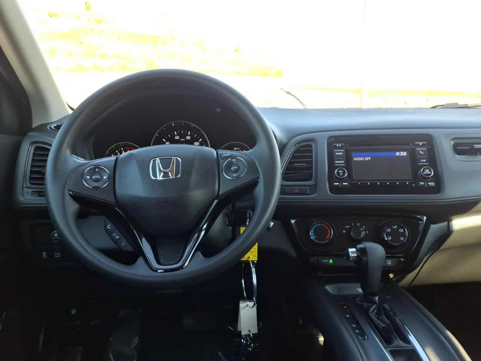 2018 Honda HR-V LX - Photo 13