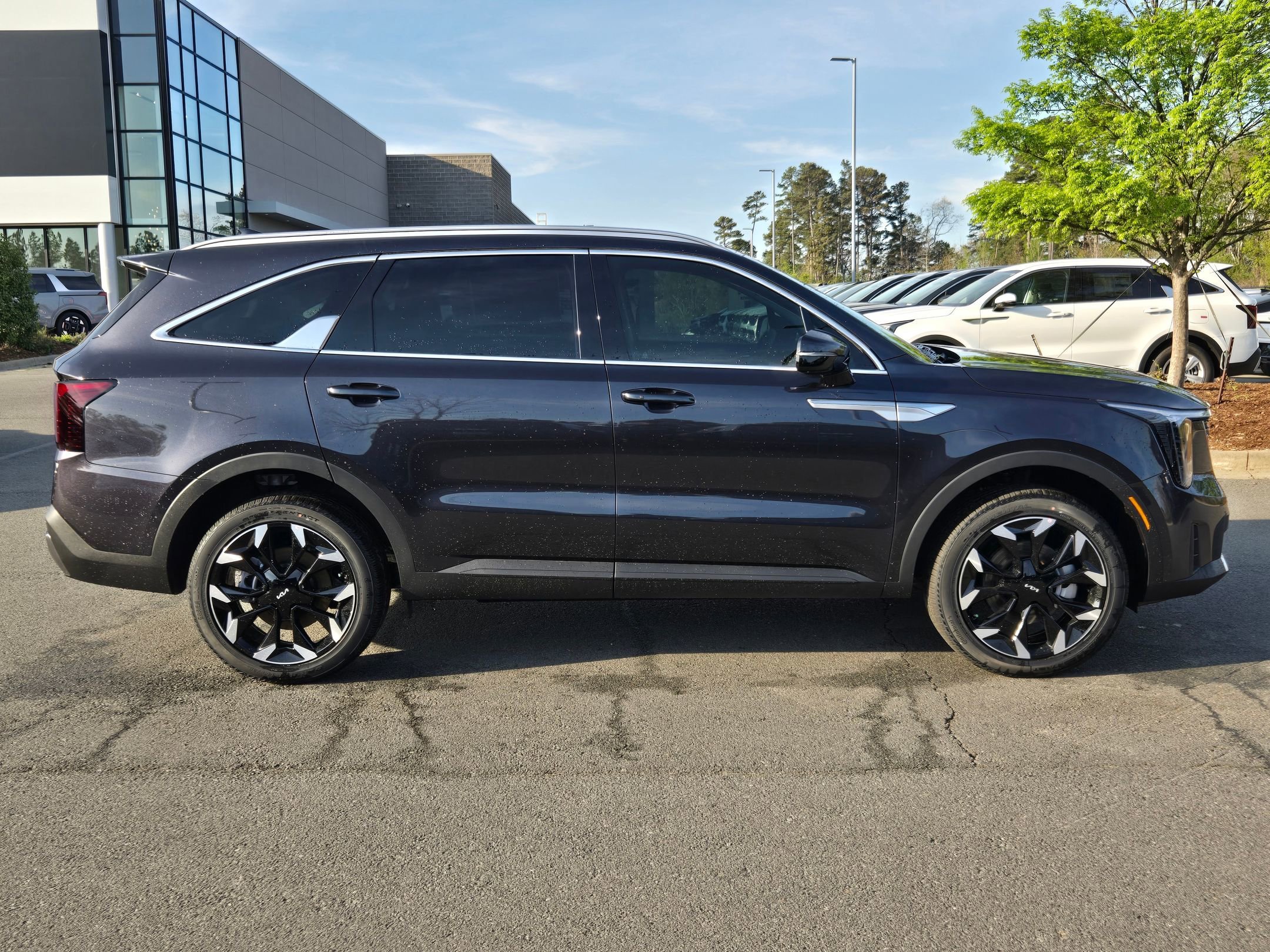 New 2026 Panthera Metal Kia EX image 8