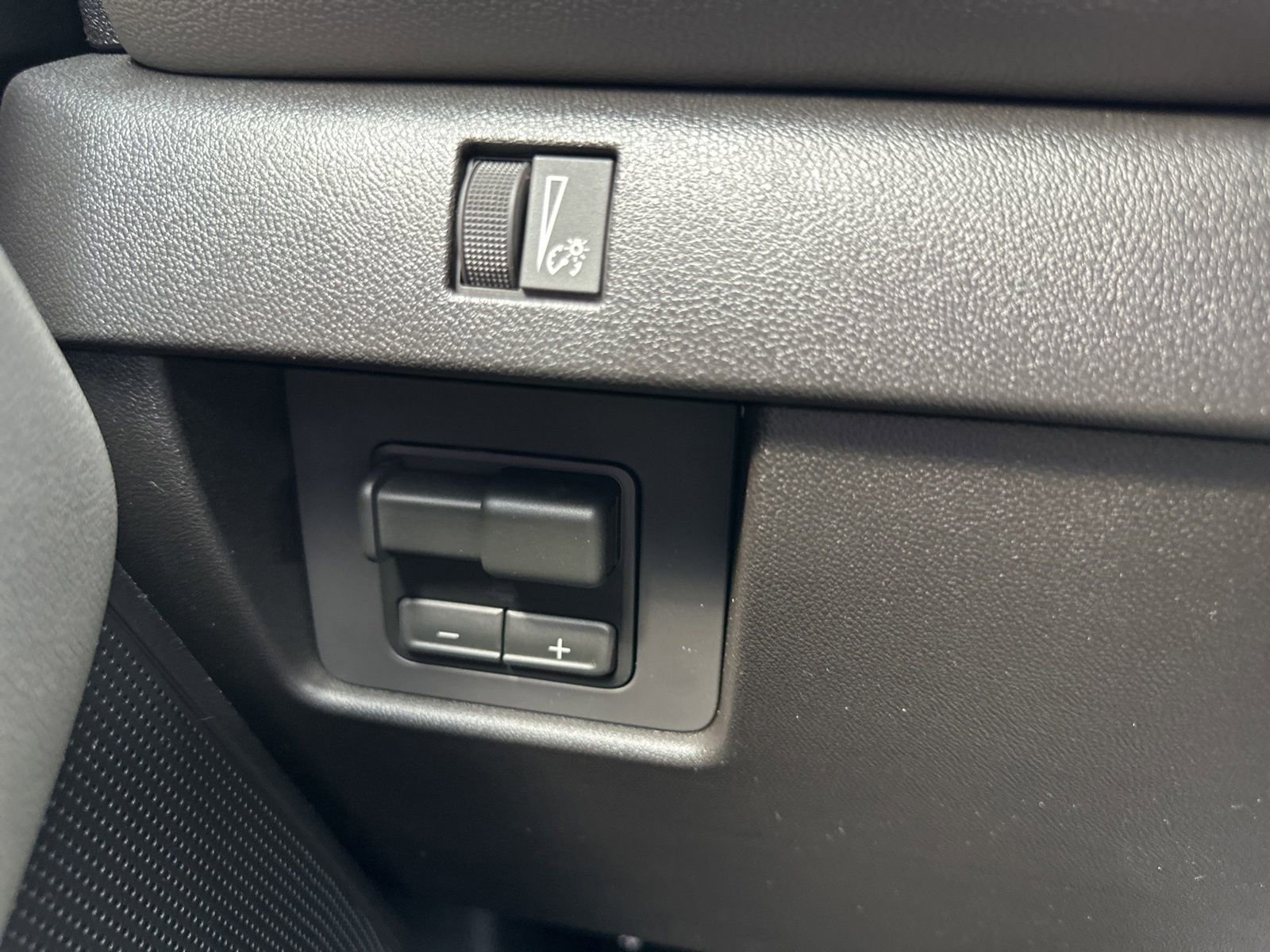 2026 Chevrolet Colorado ZR2 - Photo 38