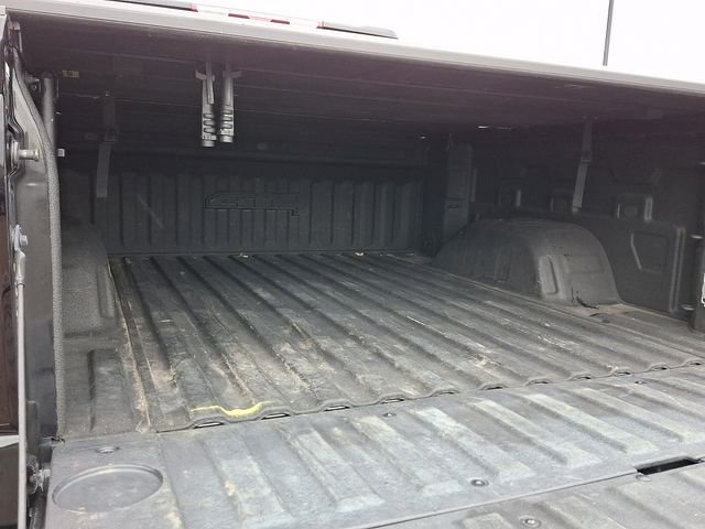 Used 2022 Black GMC AT4 image 31