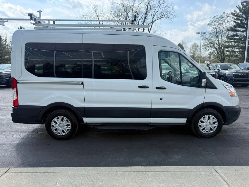 Used 2019 White Ford XLT image 4
