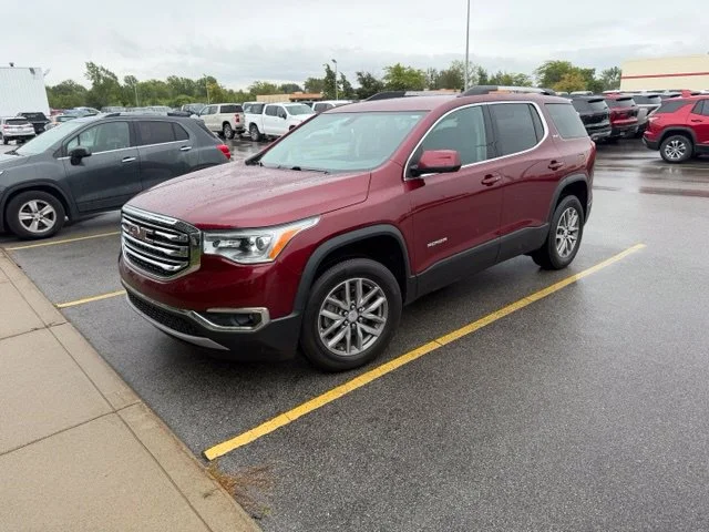 2017 GMC Acadia SLE-2