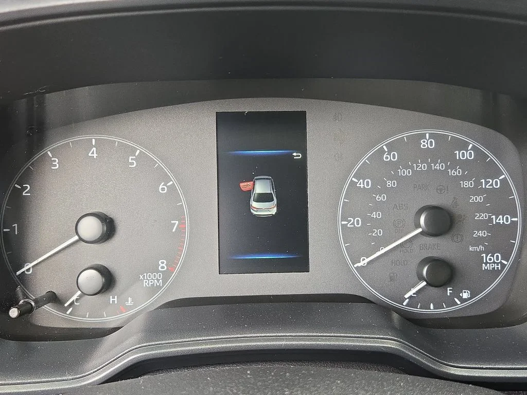 Used 2024 Ice Toyota SE image 41