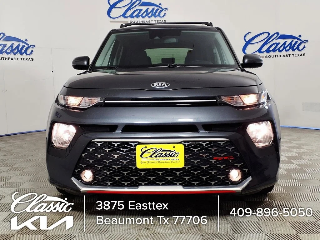 Certified Used 2021 Gray Kia GT-Line image 3