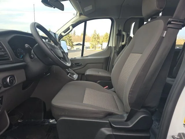 Used 2024 Oxford White Ford XLT image 10